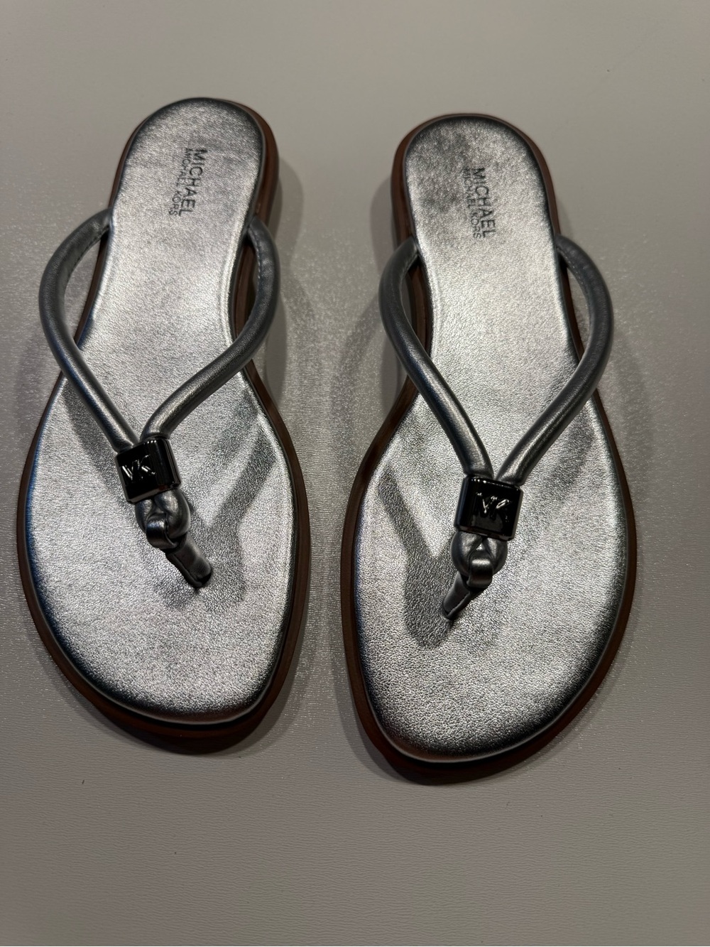 MICHAEL Michael Kors Annie Metallic Silver Thong Sandals